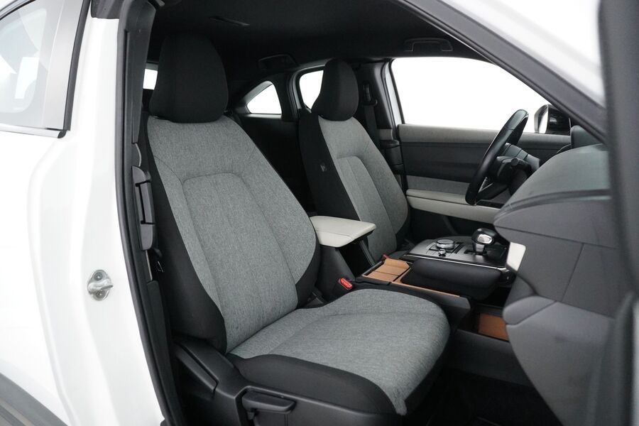 Mazda MX-30 vaihtoauto