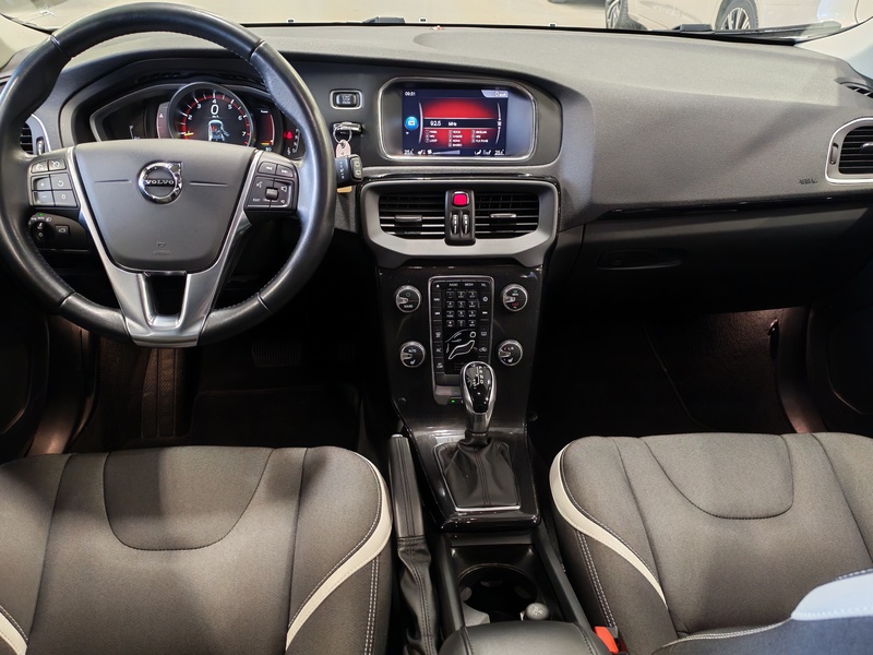 Volvo V40 vaihtoauto