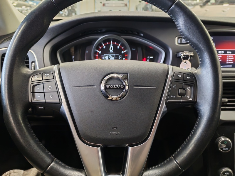 Volvo V40 vaihtoauto