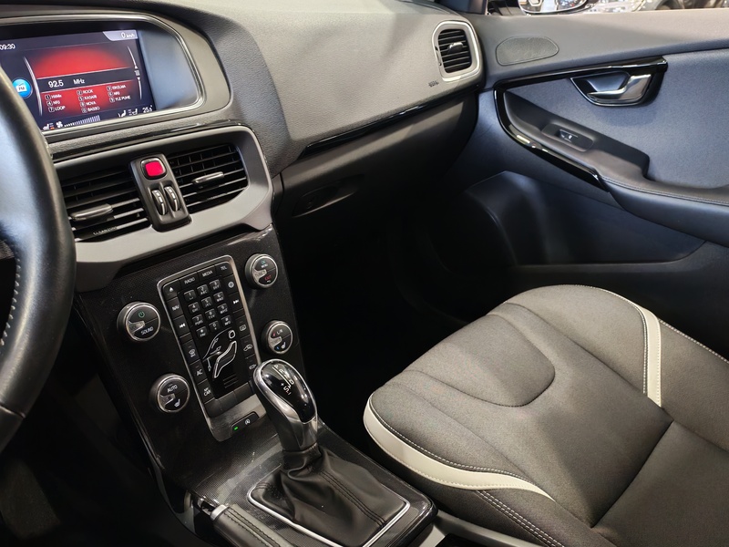 Volvo V40 vaihtoauto