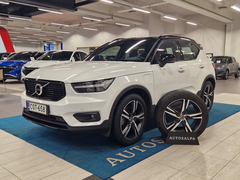 Volvo XC40 vaihtoauto