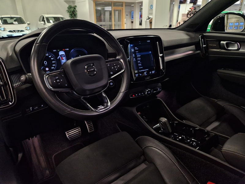 Volvo XC40 vaihtoauto