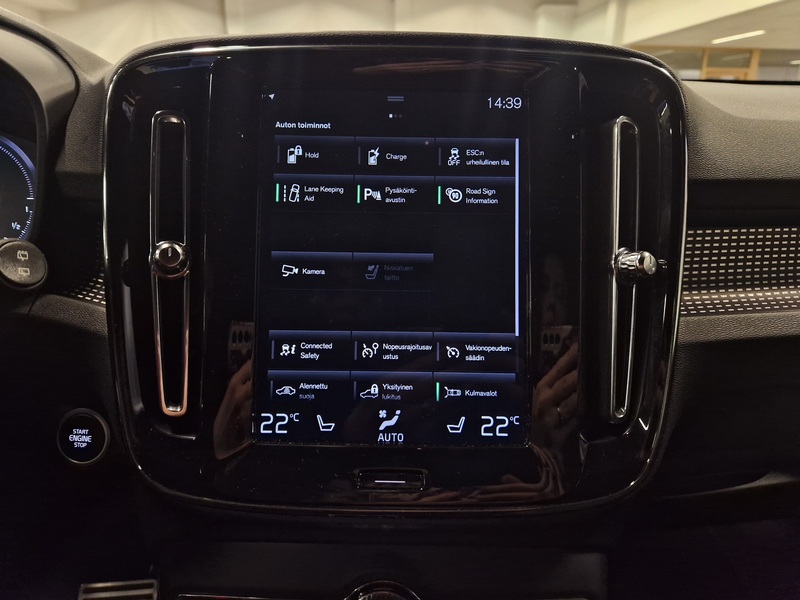 Volvo XC40 vaihtoauto