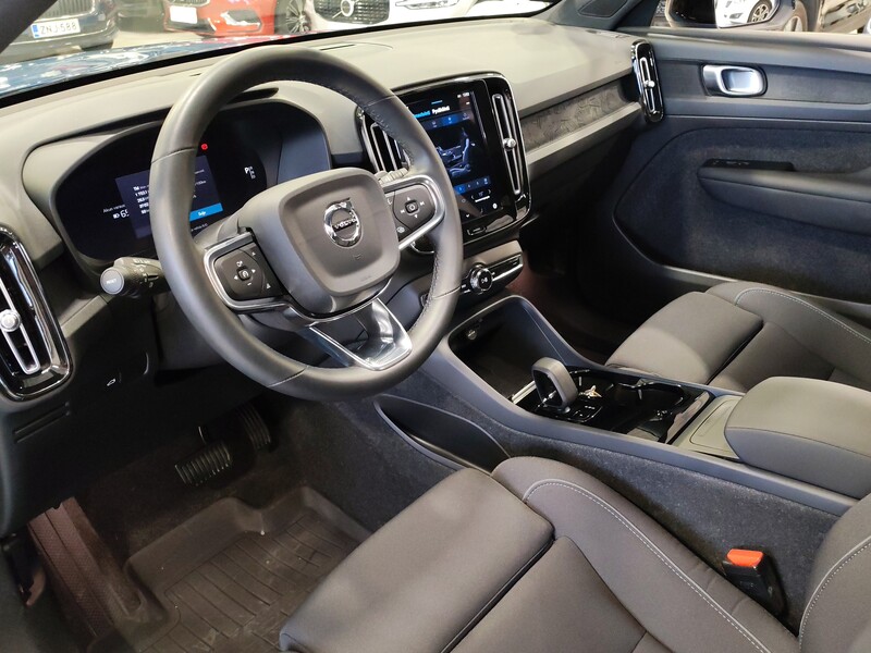 Volvo C40 vaihtoauto