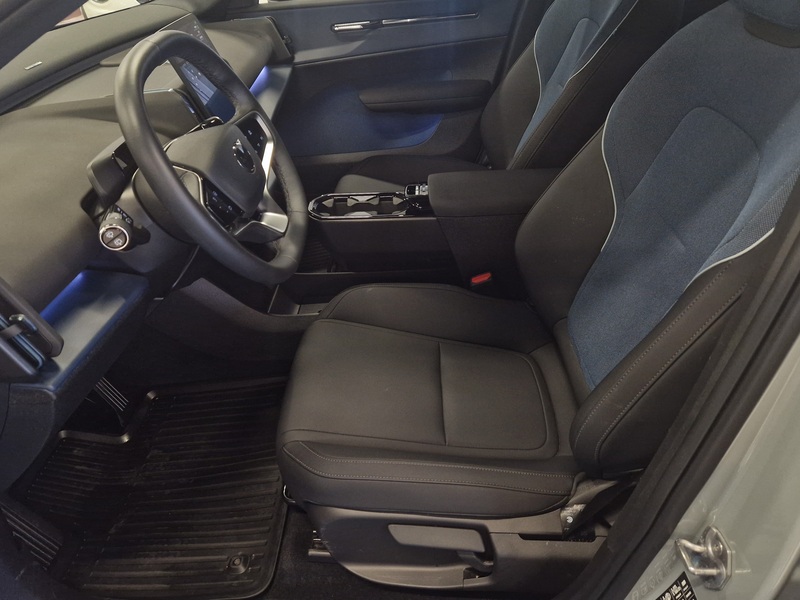 Volvo EX30 vaihtoauto