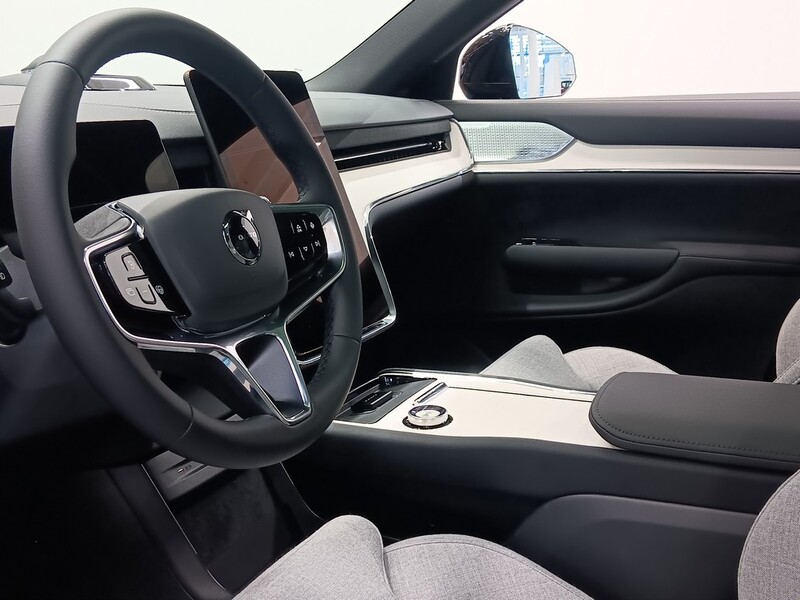 Volvo EX90 vaihtoauto