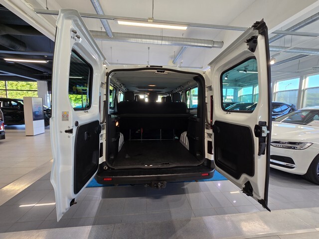Renault Trafic Passenger vaihtoauto