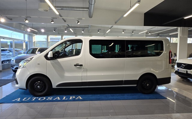 Renault Trafic Passenger vaihtoauto