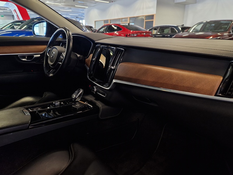 Volvo S90 vaihtoauto