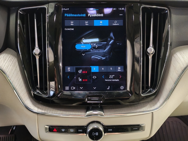 Volvo XC60 vaihtoauto