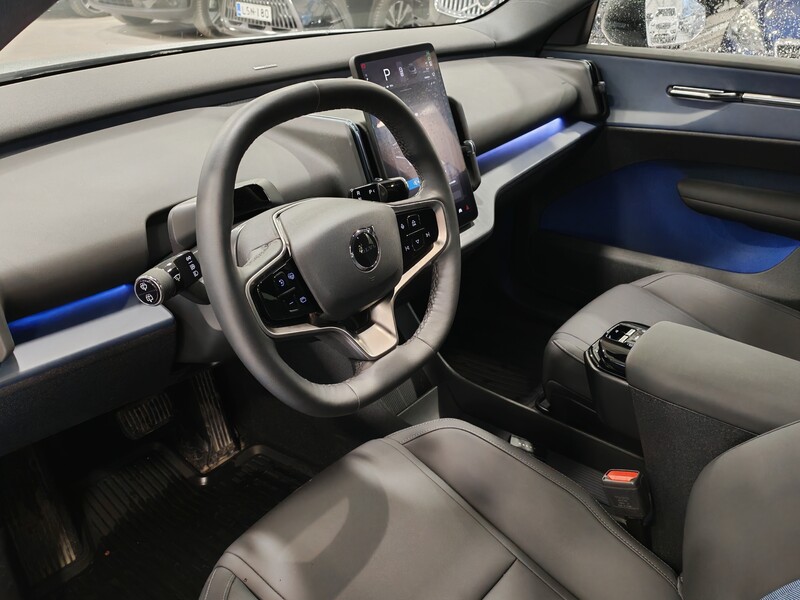 Volvo EX30 vaihtoauto