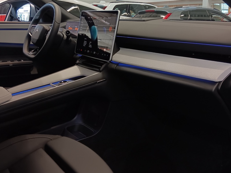 Polestar 4 vaihtoauto