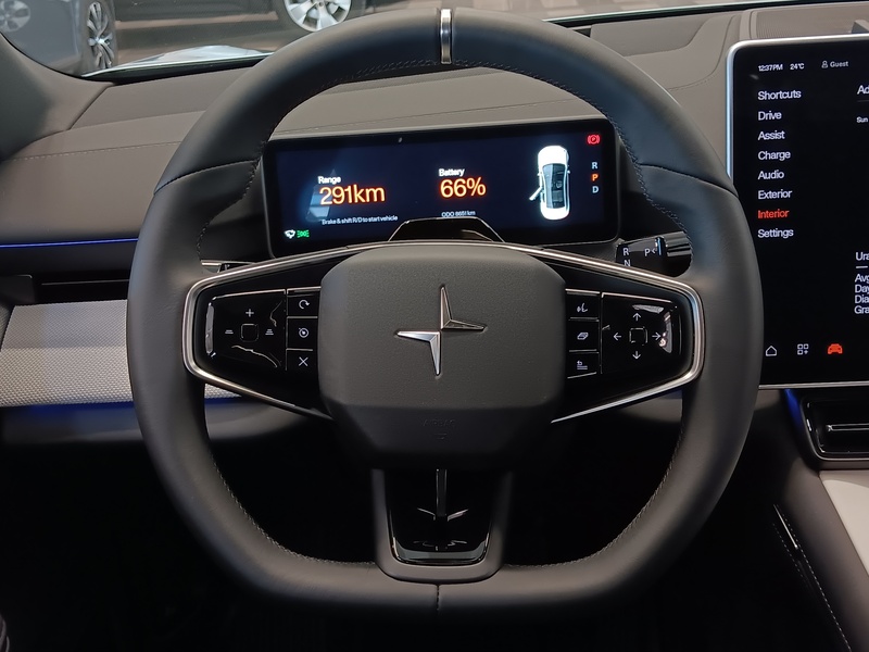 Polestar 4 vaihtoauto