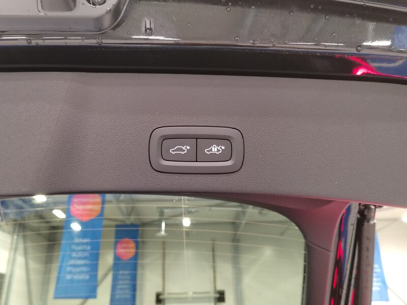 Volvo EC40 vaihtoauto