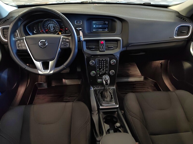 Volvo V40 vaihtoauto