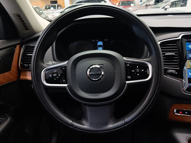 Volvo XC90 vaihtoauto