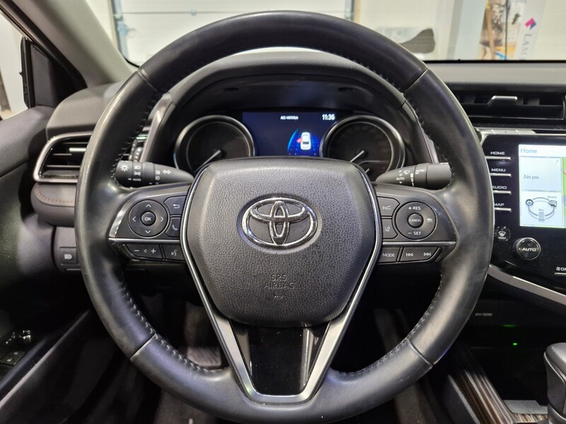 Toyota Camry vaihtoauto