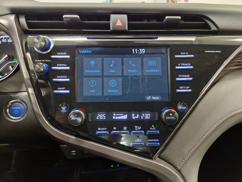 Toyota Camry vaihtoauto