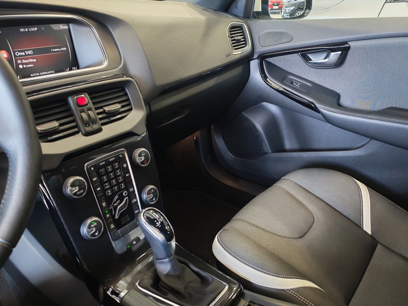 Volvo V40 vaihtoauto