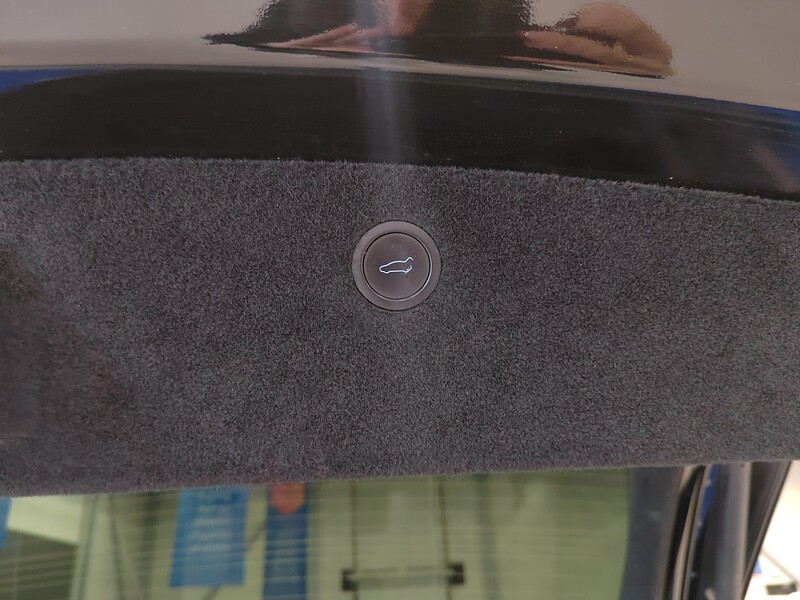 Tesla Model X vaihtoauto