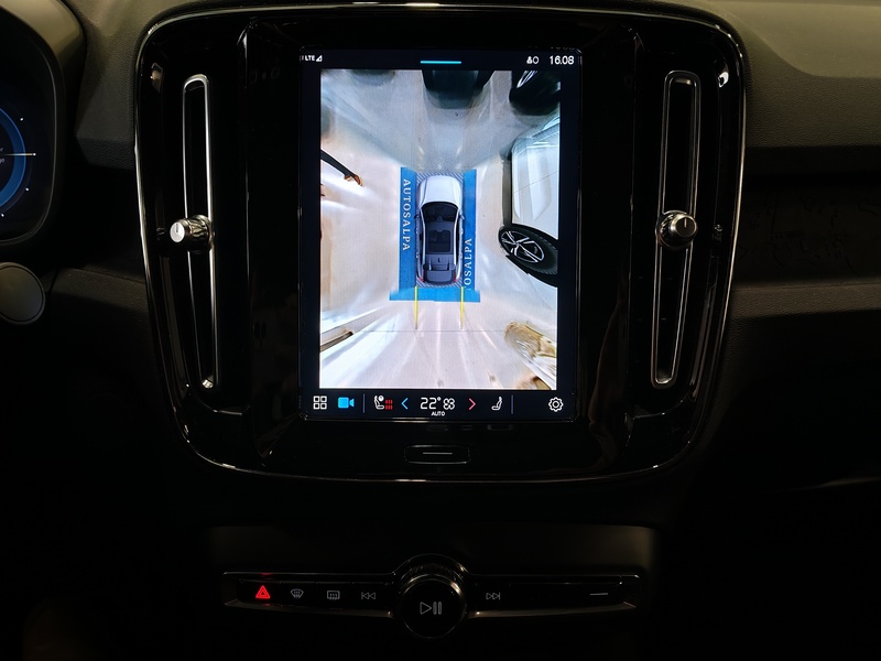 Volvo C40 vaihtoauto