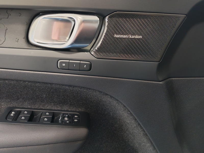 Volvo C40 vaihtoauto