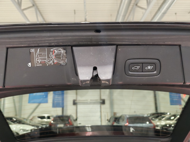 Volvo V90 Cross Country vaihtoauto