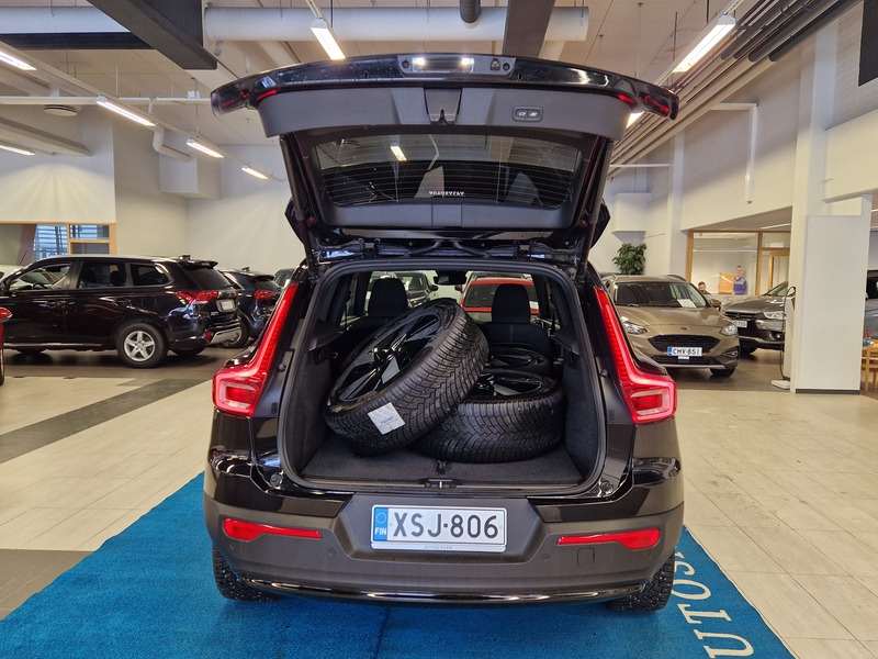 Volvo XC40 vaihtoauto