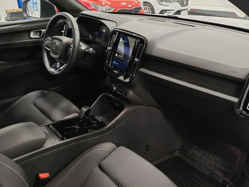 Volvo C40 vaihtoauto