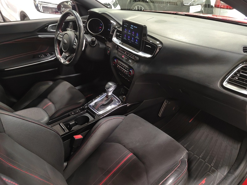 Kia Proceed vaihtoauto