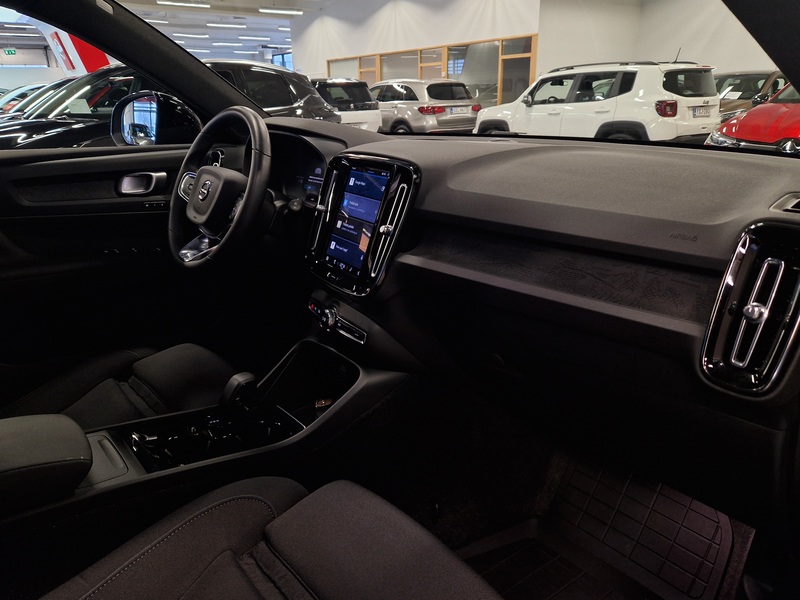 Volvo XC40 vaihtoauto