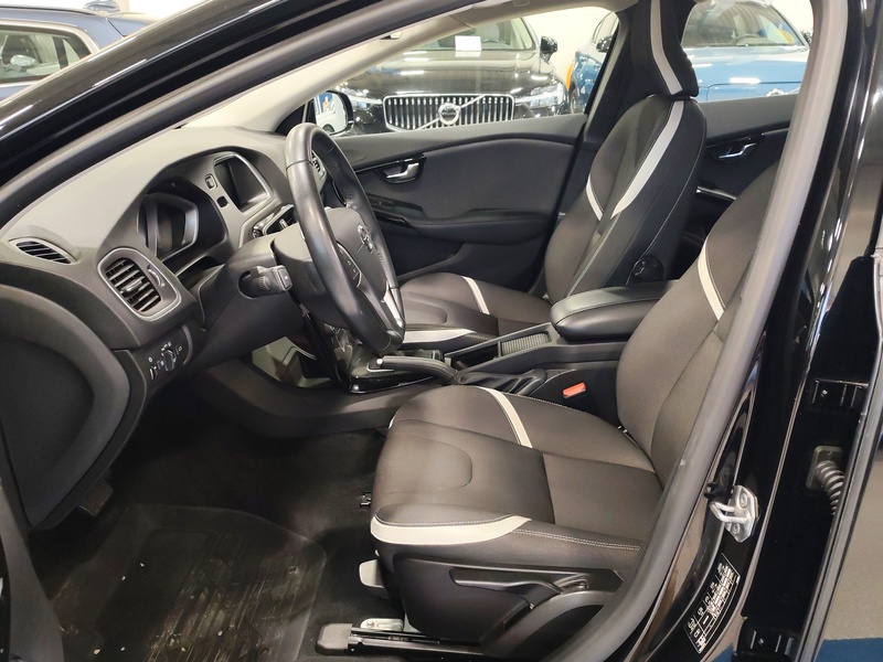 Volvo V40 vaihtoauto