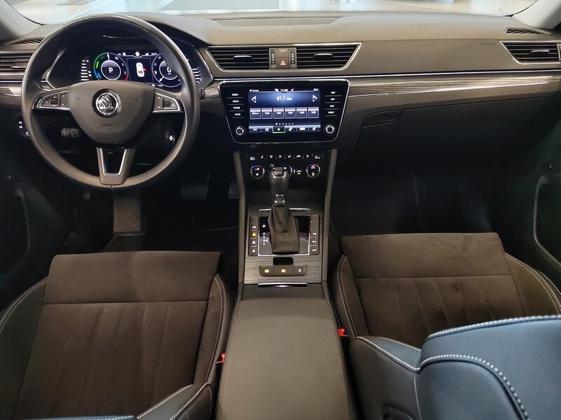 Skoda Superb vaihtoauto