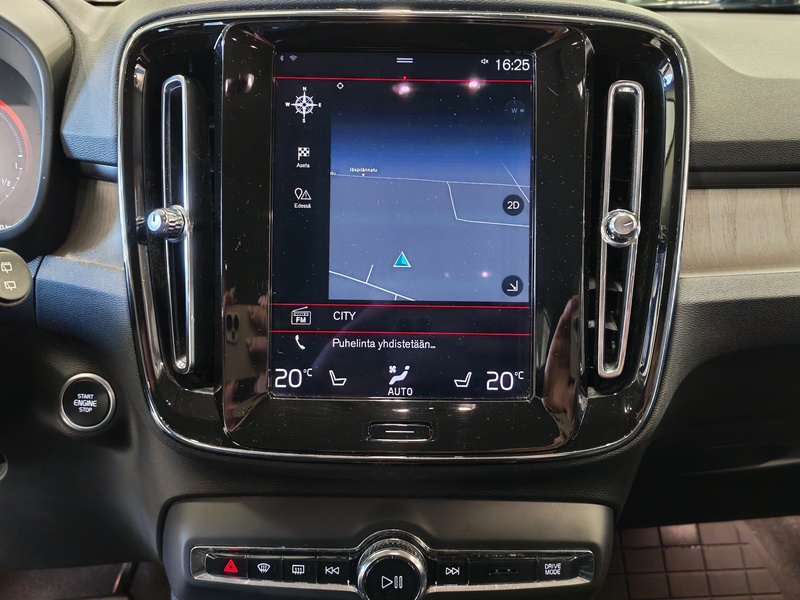 Volvo XC40 vaihtoauto