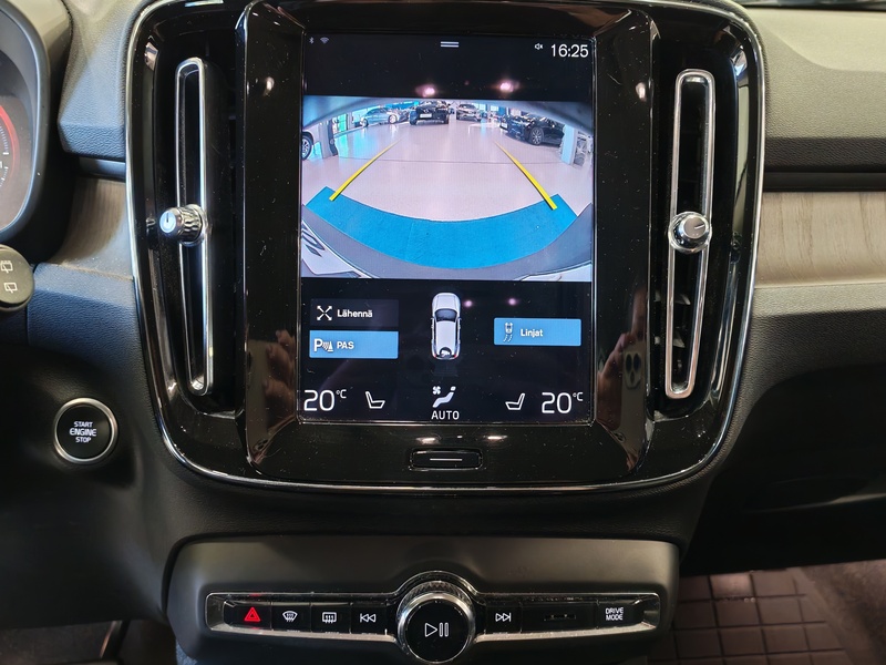 Volvo XC40 vaihtoauto