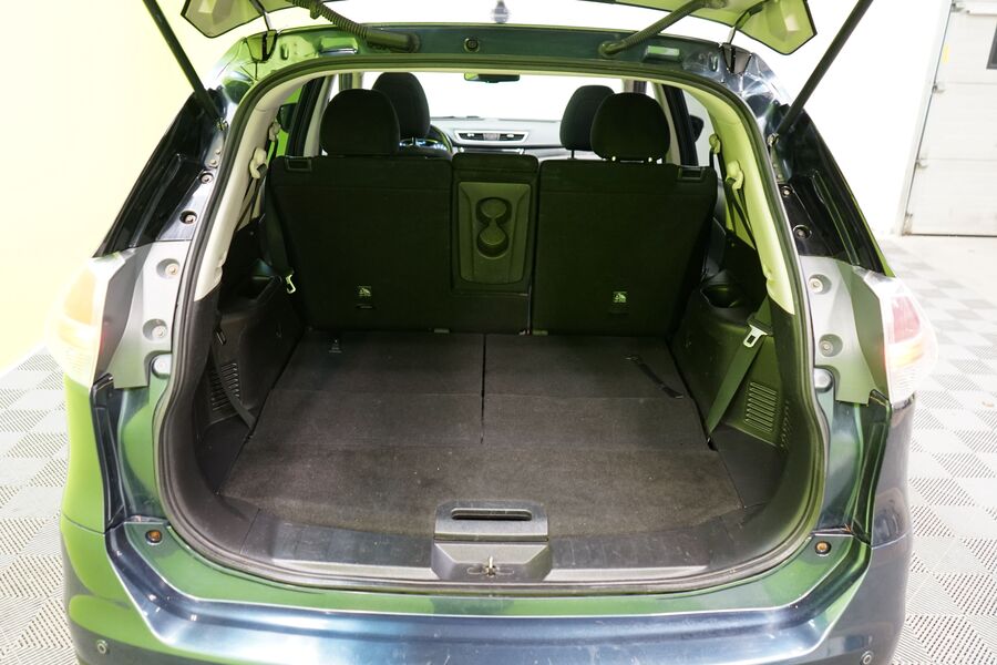 Nissan X-Trail vaihtoauto