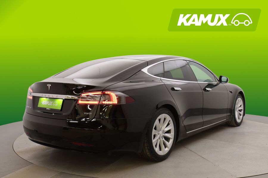 Tesla Model S vaihtoauto