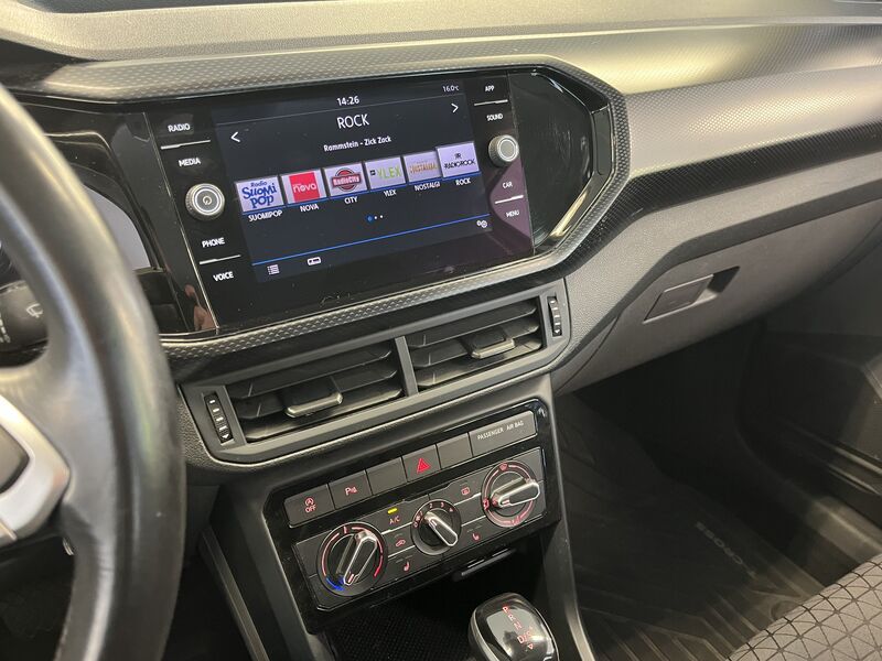 Volkswagen T-Cross vaihtoauto