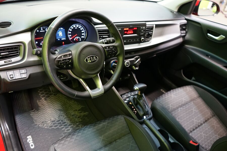 Kia Rio vaihtoauto