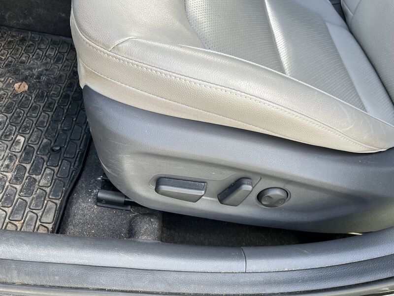 Hyundai IONIQ plug-in vaihtoauto