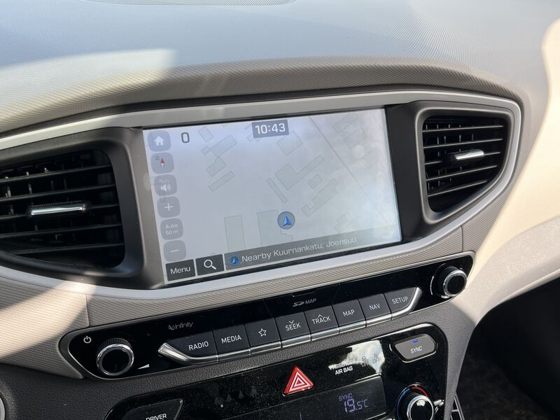 Hyundai IONIQ plug-in vaihtoauto