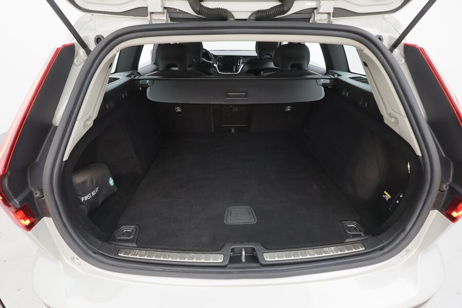 Volvo V60 Cross Country vaihtoauto