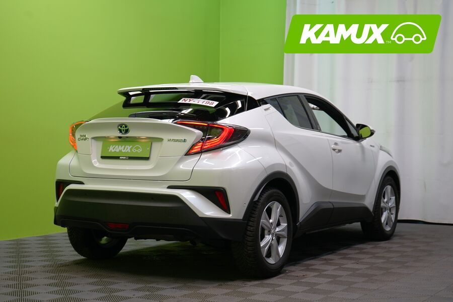 Toyota C-HR vaihtoauto