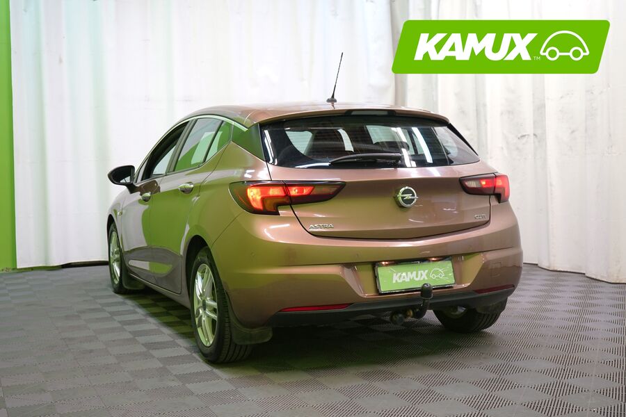 Opel Astra vaihtoauto