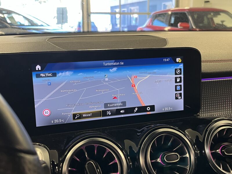 Mercedes-Benz EQB vaihtoauto