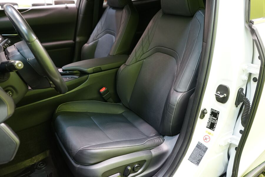 Lexus UX vaihtoauto