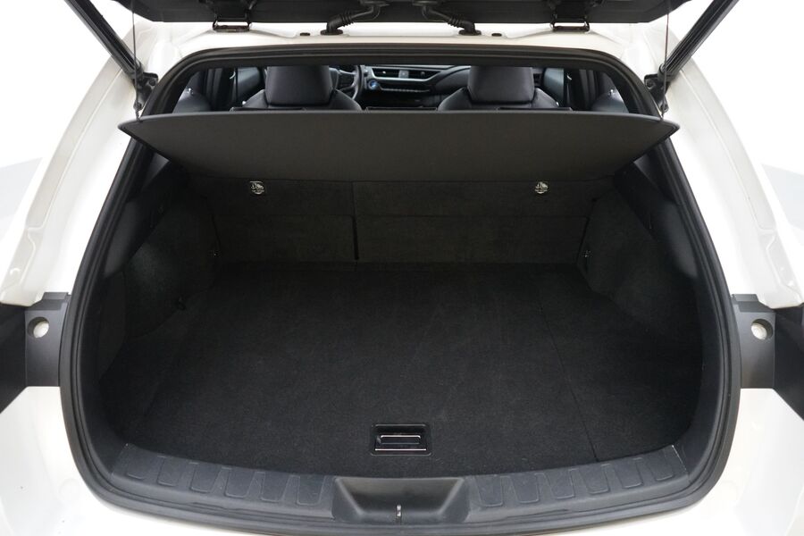 Lexus UX vaihtoauto
