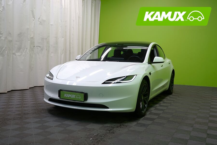 Tesla Model 3 vaihtoauto