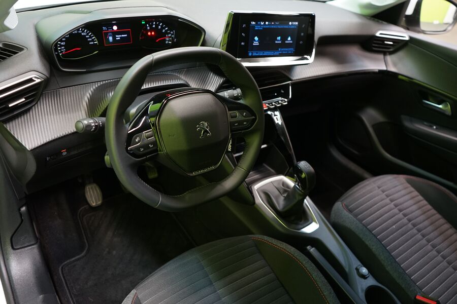 Peugeot 208 vaihtoauto