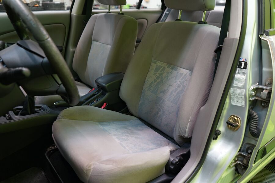 Nissan Almera vaihtoauto